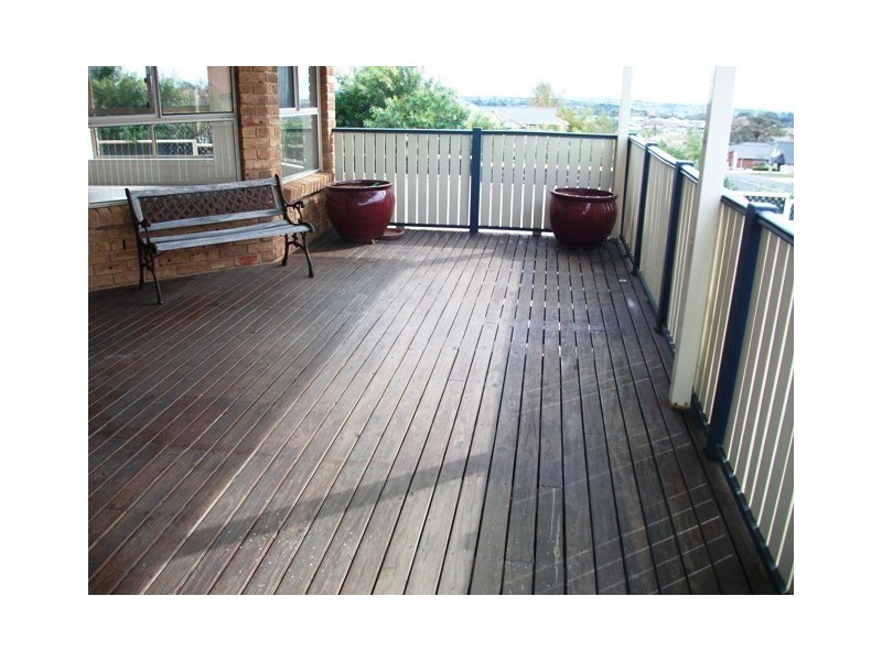 11 Hoskins Place, Orange NSW 2800