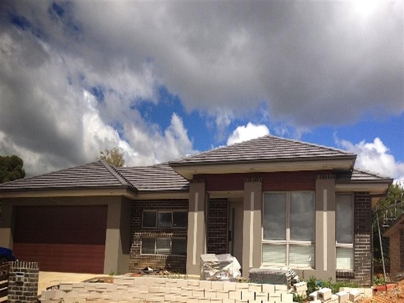 24 Robinson Court, Orange NSW 2800