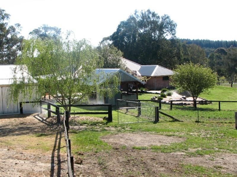 242 Long Point Road, Mullion Creek NSW 2800