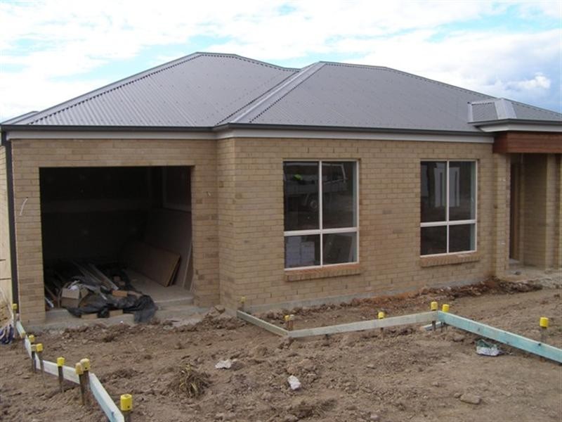 Dwelling 1/69 Brooklands Drive, Orange NSW 2800