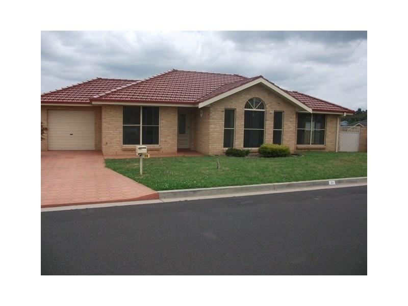 29 Holman Way, Orange NSW 2800