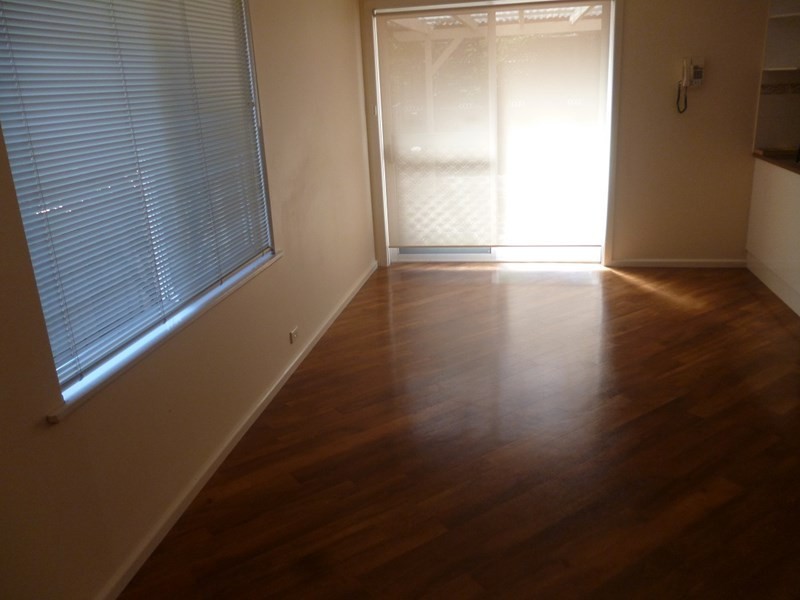 2 McCarthy Place, Orange NSW 2800