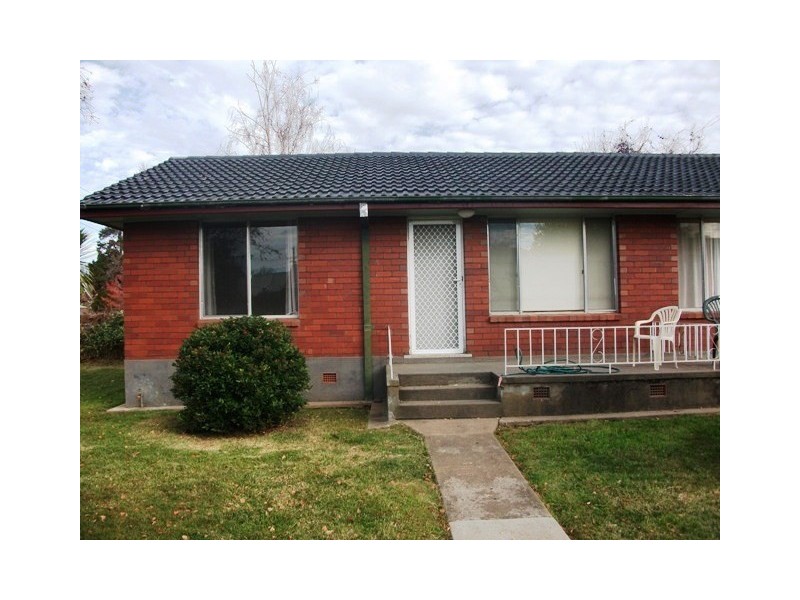 Unit 1/111 Sale Street, Orange NSW 2800