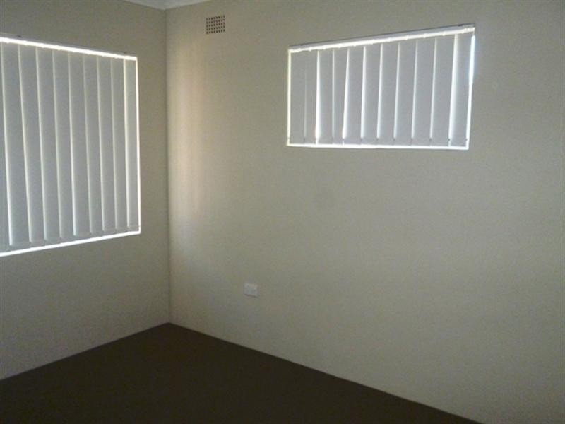 Unit 8/14-16 Burrendong Way, Orange NSW 2800