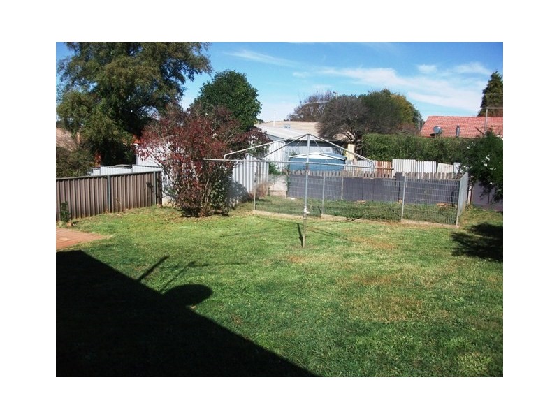 20 Goorawin Road, Orange NSW 2800