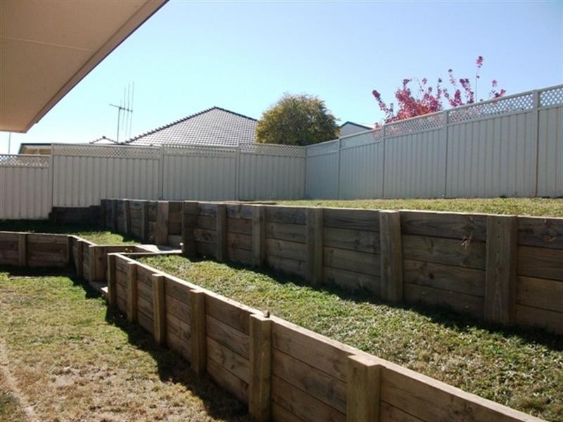 26 Holman Way, Orange NSW 2800