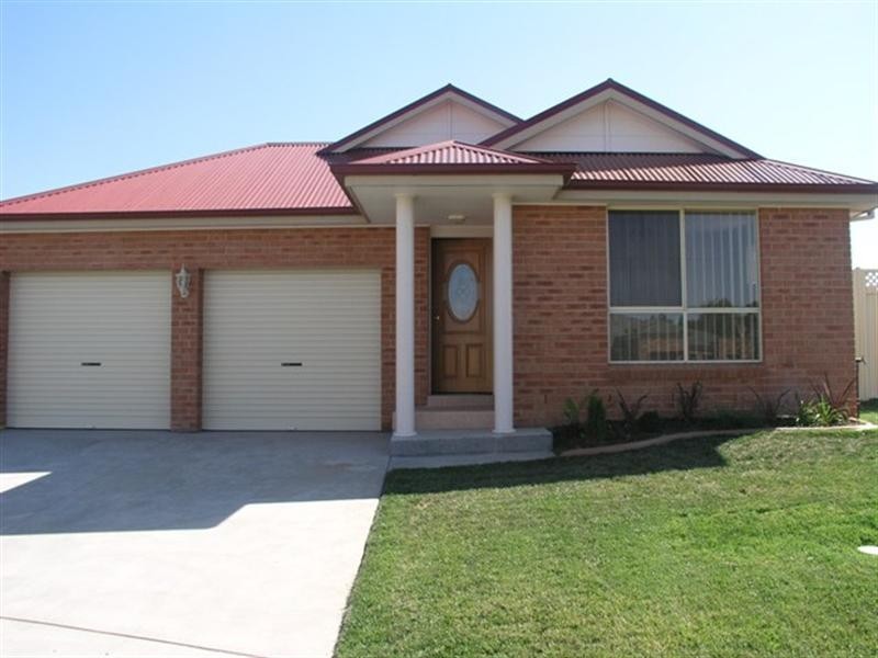 34 Brooklands Drive, Orange NSW 2800