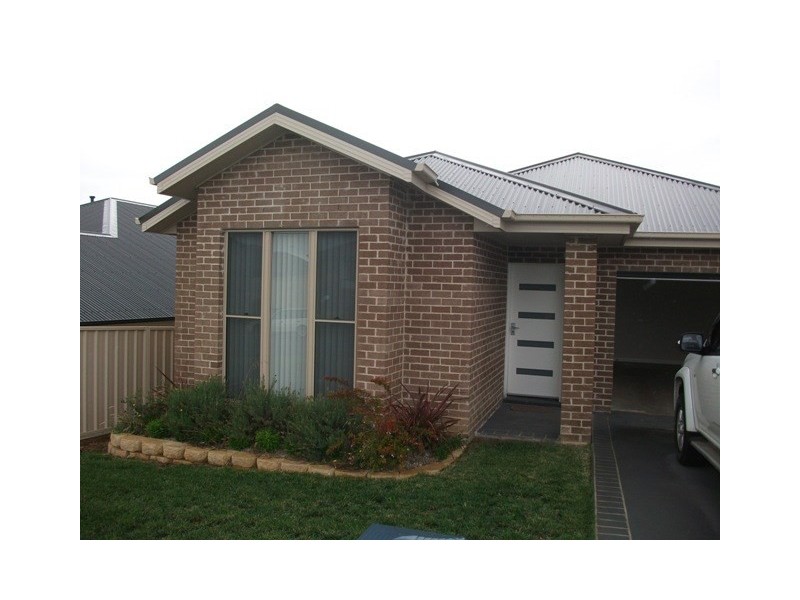 24A Botanic Way, Orange NSW 2800