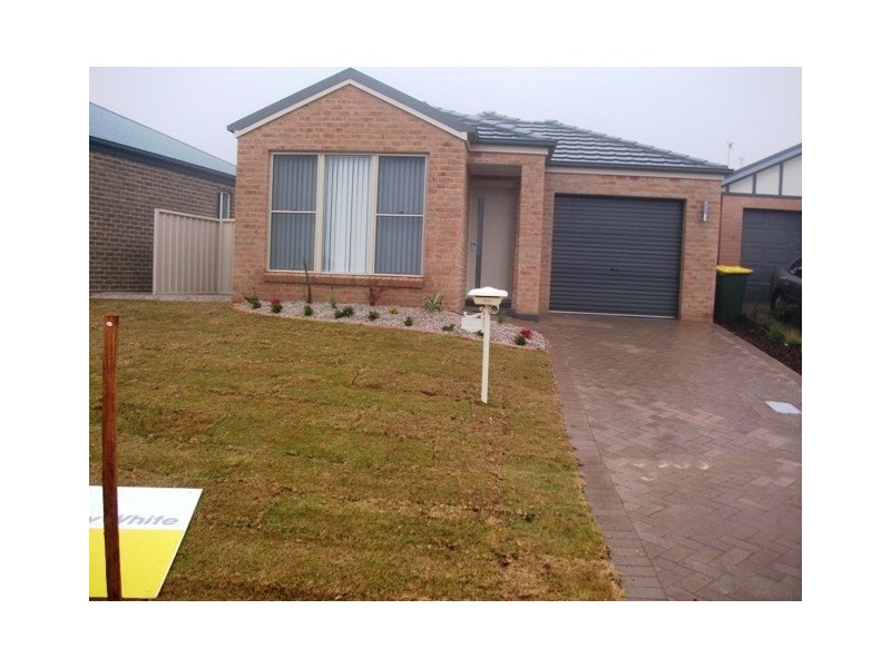 4 Messina Street, Orange NSW 2800