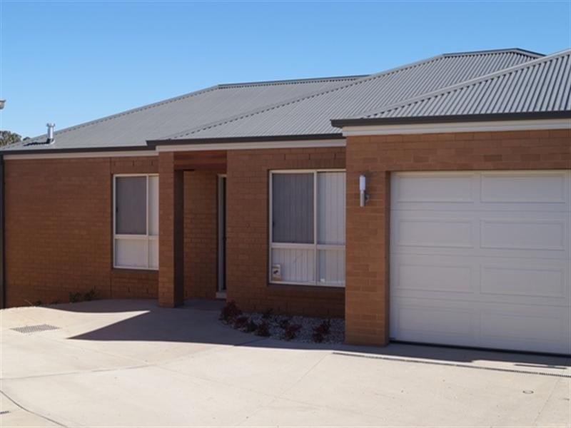 1b Primula Close, Orange NSW 2800