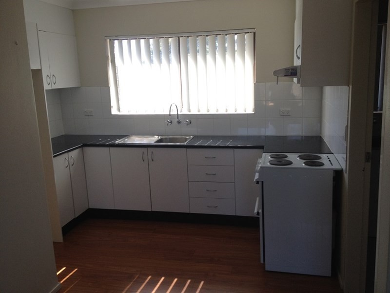 Unit 14-14/16 Burrendong Way, Orange NSW 2800