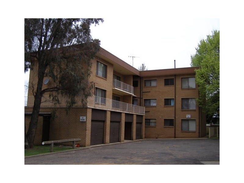 Unit 14-14/16 Burrendong Way, Orange NSW 2800