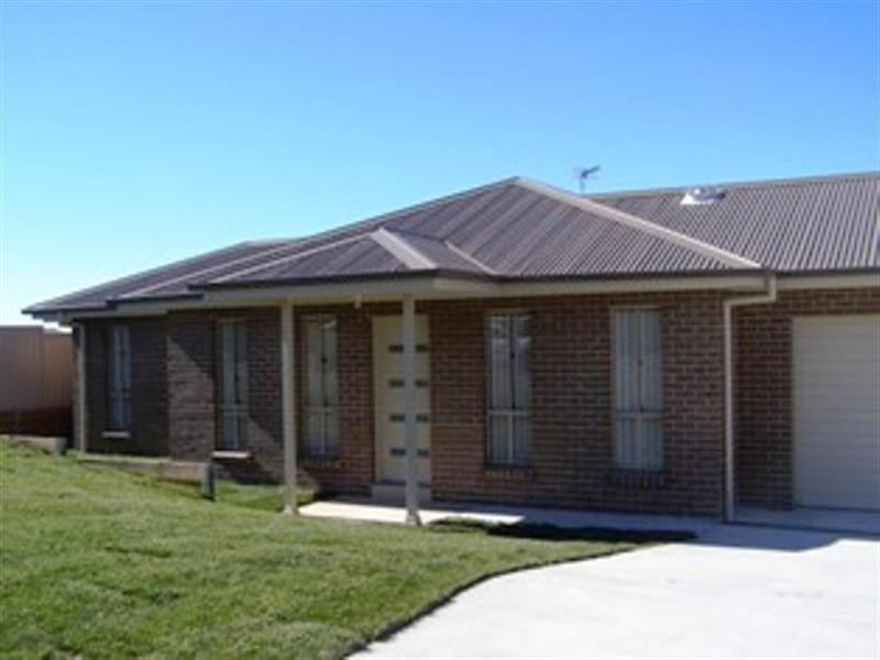18 Emerald Street, Orange NSW 2800