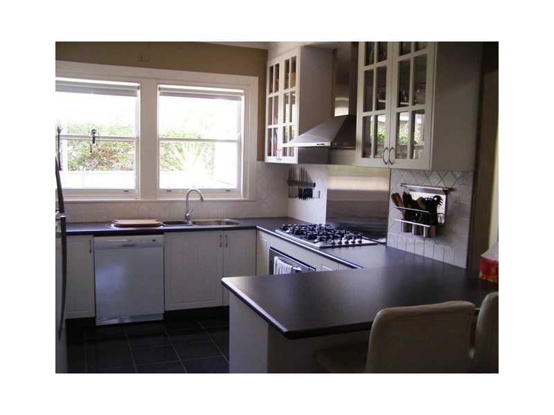 8 Orana Street, Orange NSW 2800