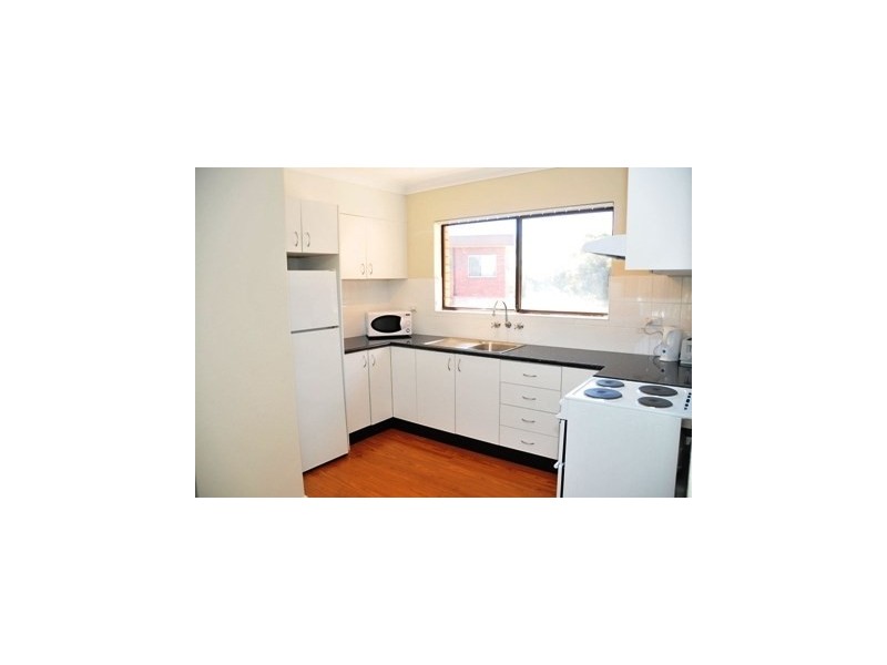 Unit 5/14-16 Burrendong Way, Orange NSW 2800