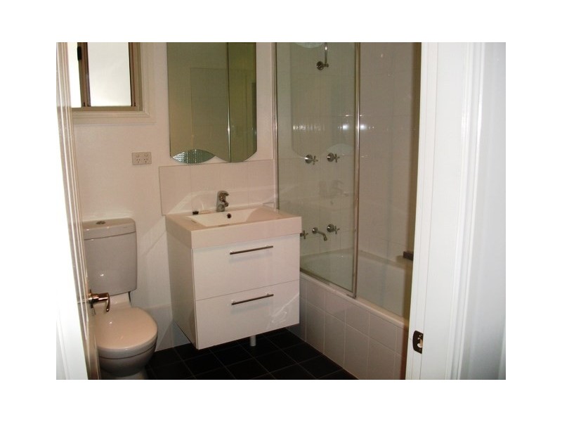 5 Bletchington Street, Orange NSW 2800