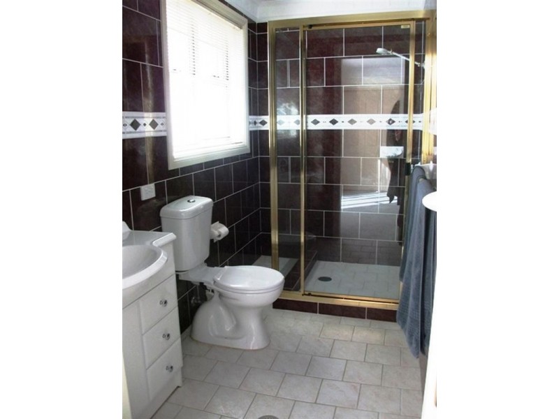 5 Hoskins Place, Orange NSW 2800