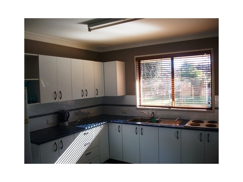 Unit 2 -159 Sampson Street, Orange NSW 2800