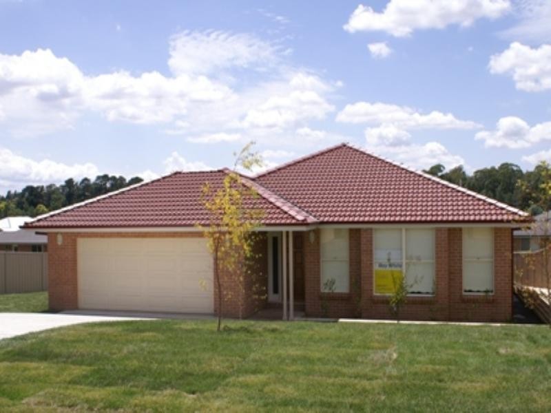 5 Fahy Crescent, Orange NSW 2800