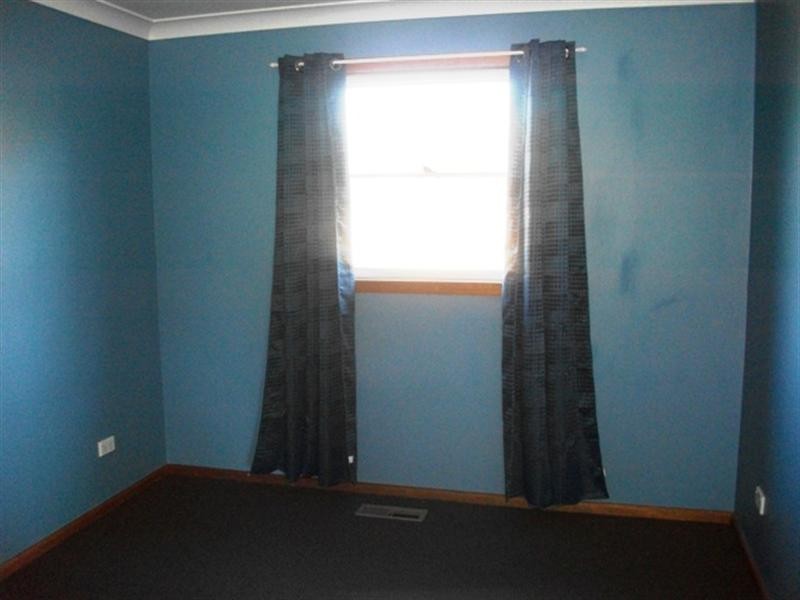 49 National Avenue, Orange NSW 2800