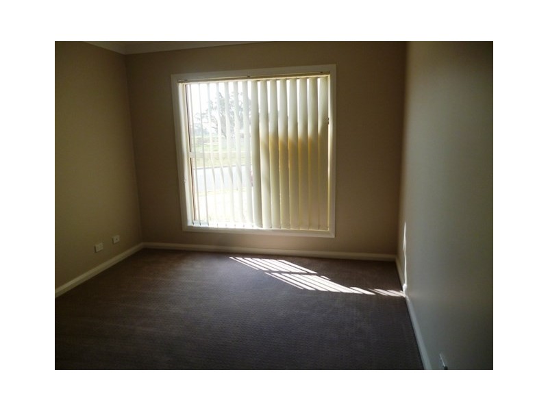 105 Diamond Drive, Orange NSW 2800