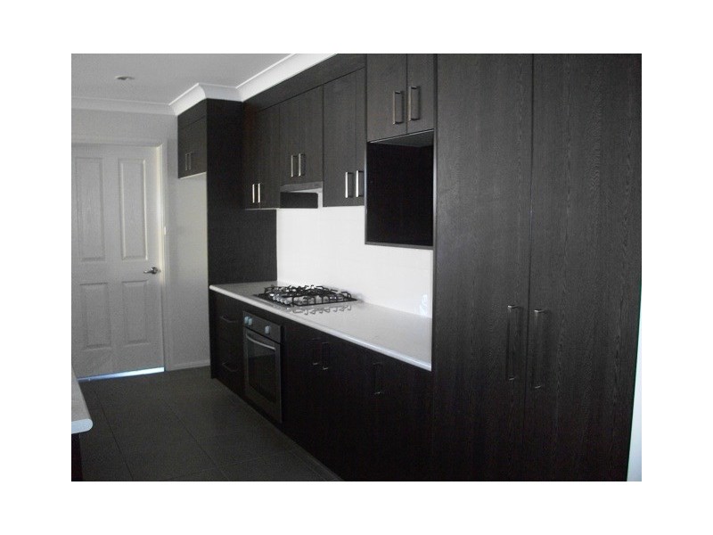 16 Begonia Place, Orange NSW 2800