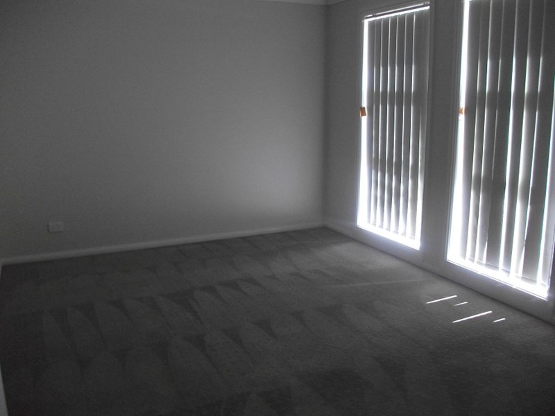 16 Begonia Place, Orange NSW 2800