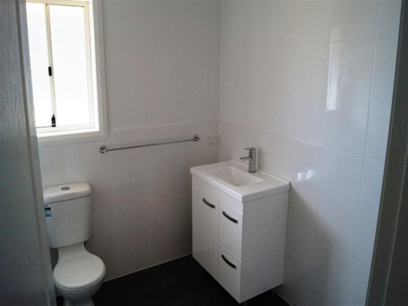 1073 Pearl Court, Orange NSW 2800