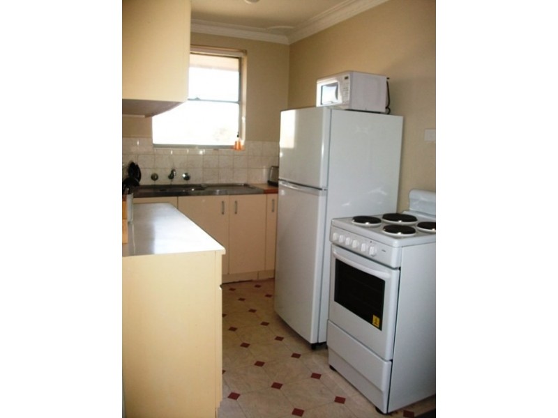 2/145 Woodward Street, Orange NSW 2800