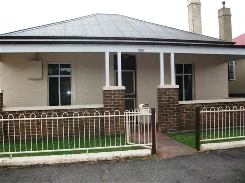 320 Lords Place, Orange NSW 2800