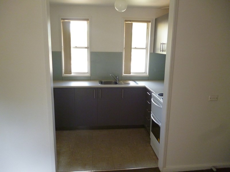 22 Currong Cresent, Orange NSW 2800