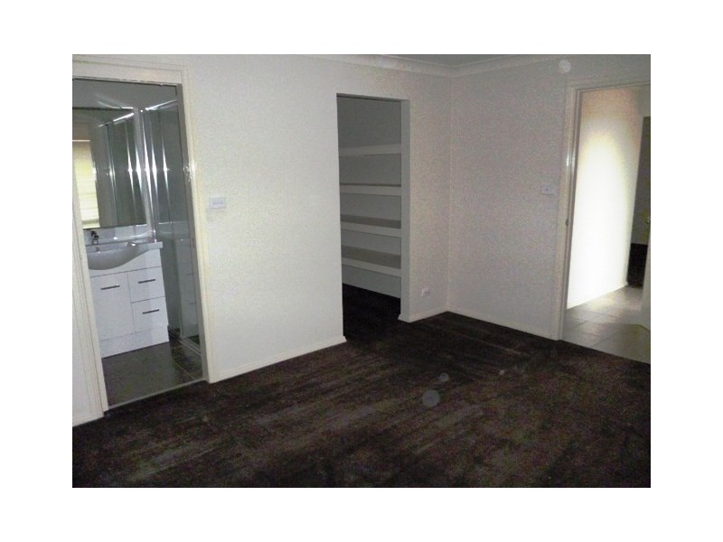 3 Discovery Drive, Orange NSW 2800