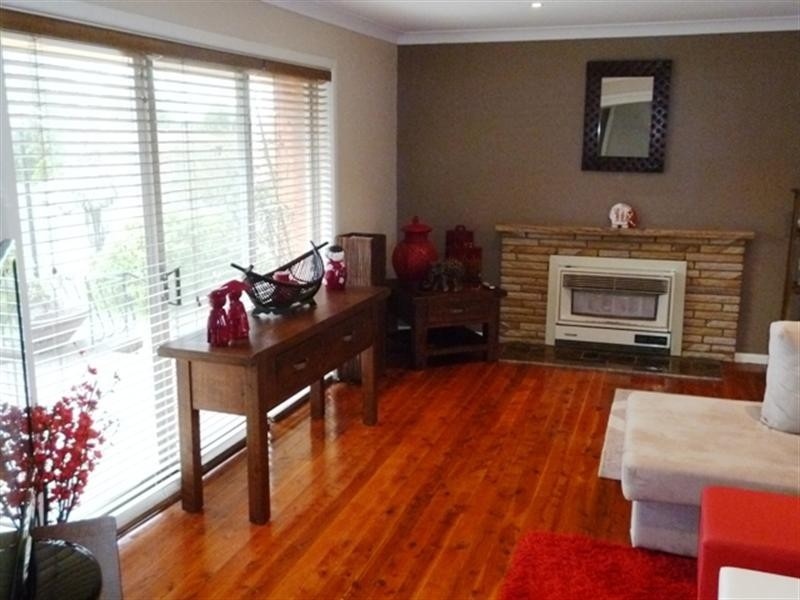 14 Endeavour Avenue, Orange NSW 2800