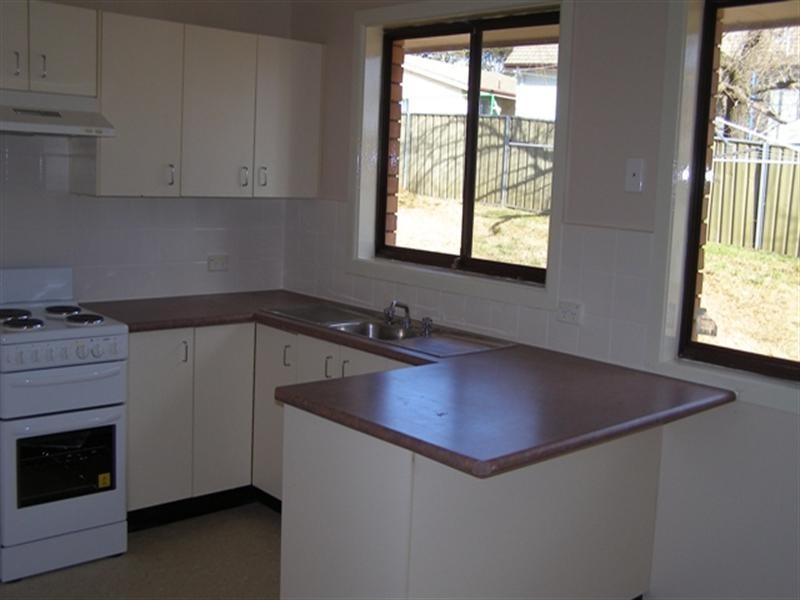 6 Katoa Place, Orange NSW 2800