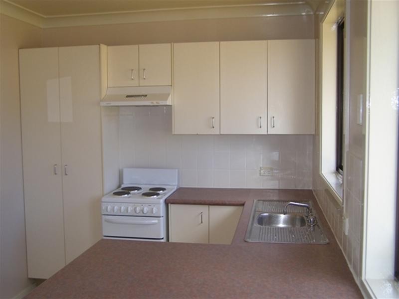 6 Katoa Place, Orange NSW 2800