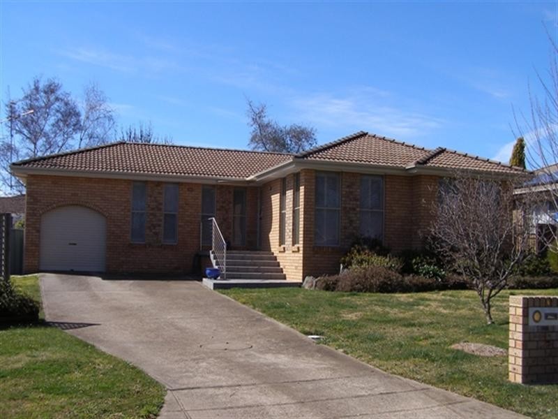 34 Courallie Drive, Orange NSW 2800