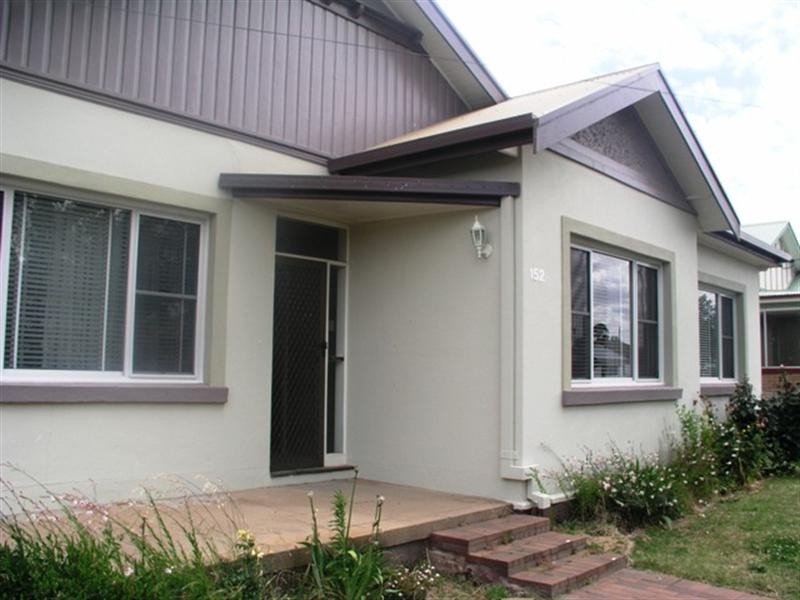 152 Warrendine Street, Orange NSW 2800