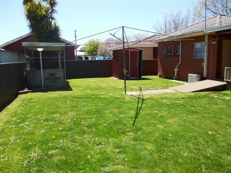 31 Hale Street, Orange NSW 2800