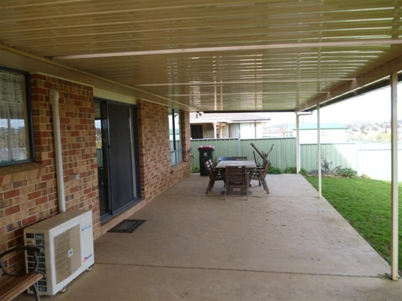 31 Quinlan Run, Orange NSW 2800