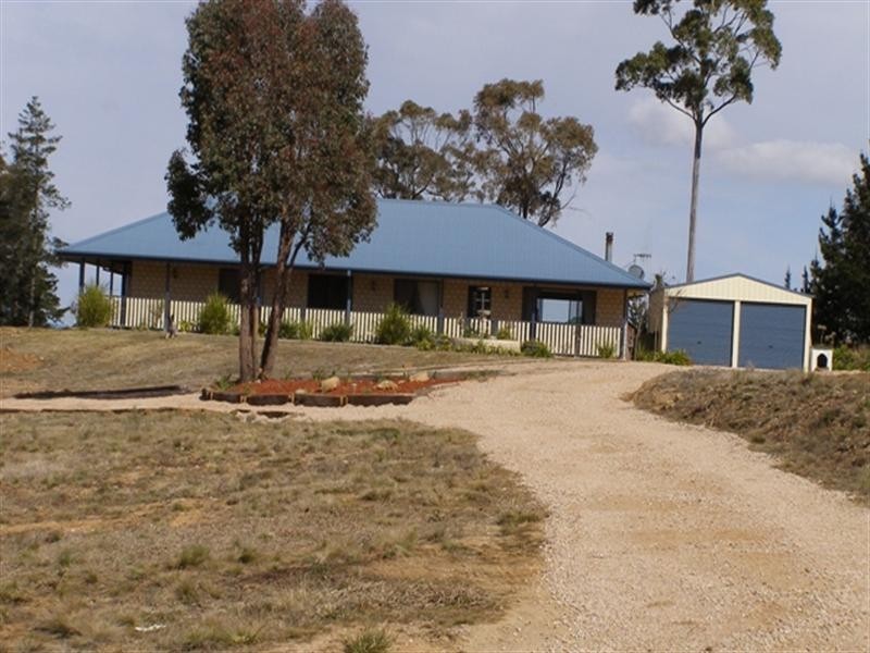 429 Long Point Road, Mullion Creek NSW 2800