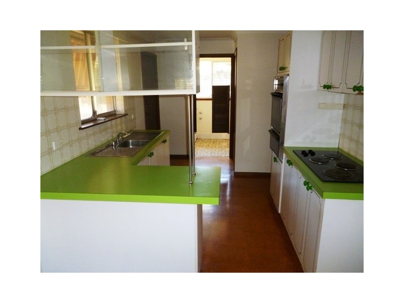 32 Anzac Place, Orange NSW 2800