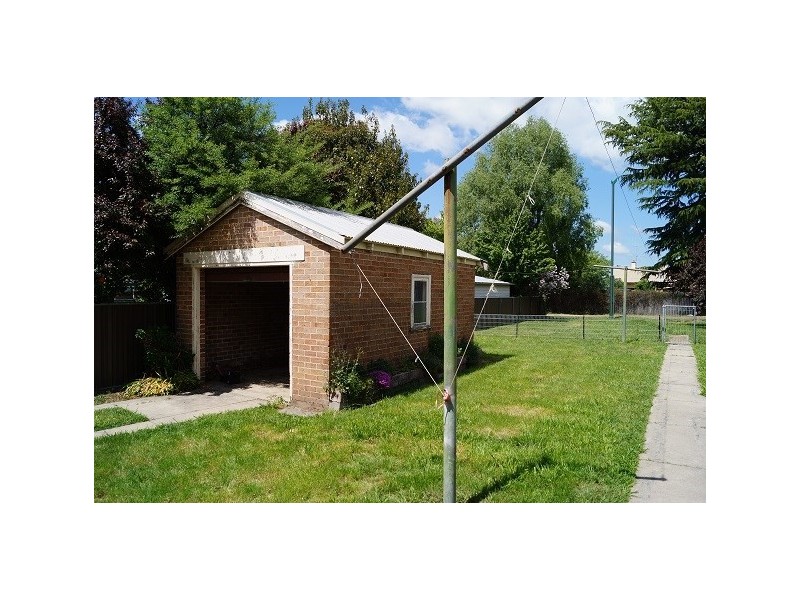 98 Dalton Street, Orange NSW 2800