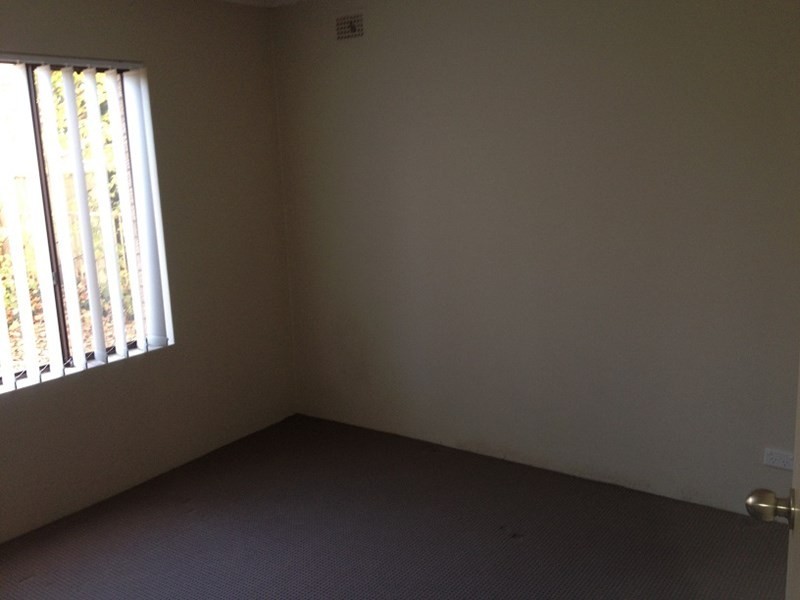 Unit 9/14-16 Burrendong Way, Orange NSW 2800