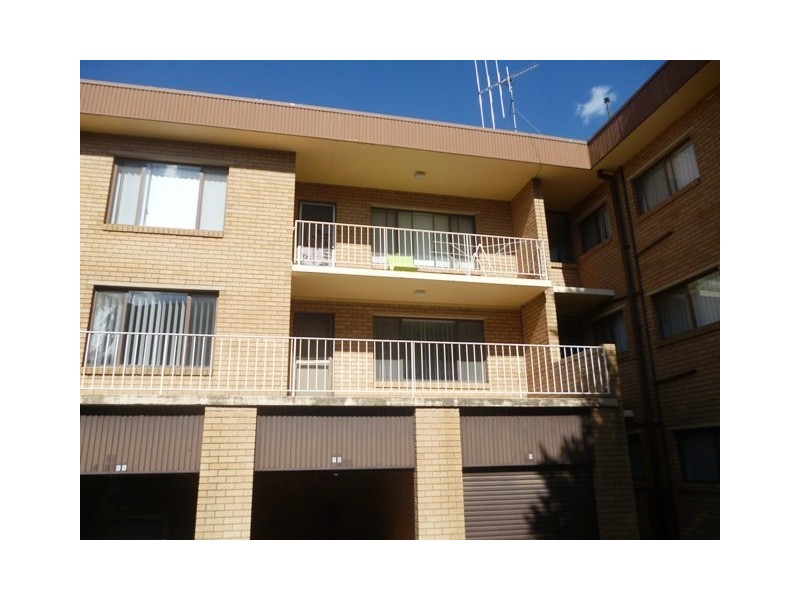 Unit 9/14-16 Burrendong Way, Orange NSW 2800