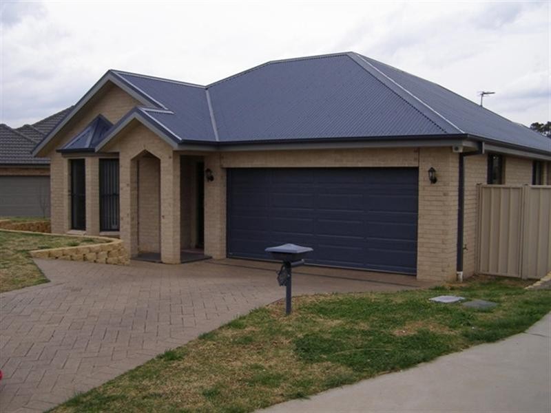 5a Gregory Place, Orange NSW 2800