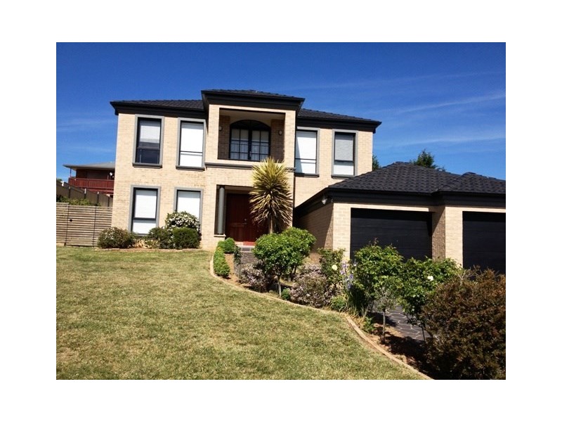 13 Bert Whiteley Place, Orange NSW 2800
