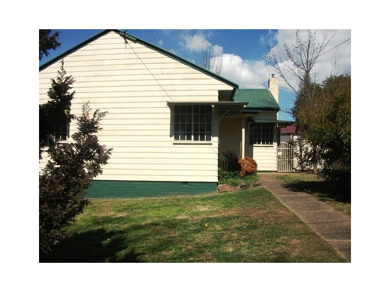 14 Bardia Avenue, Orange NSW 2800