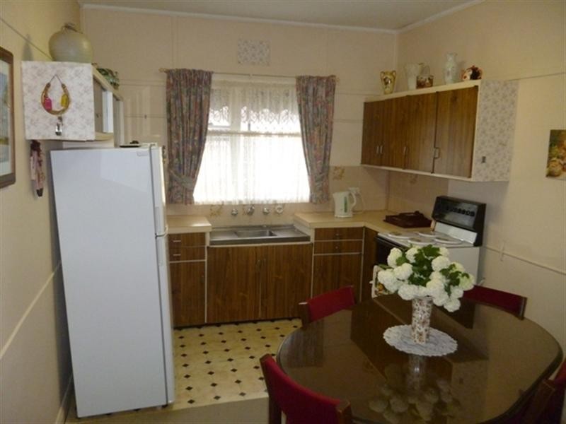 24 Tynan Street, Orange NSW 2800