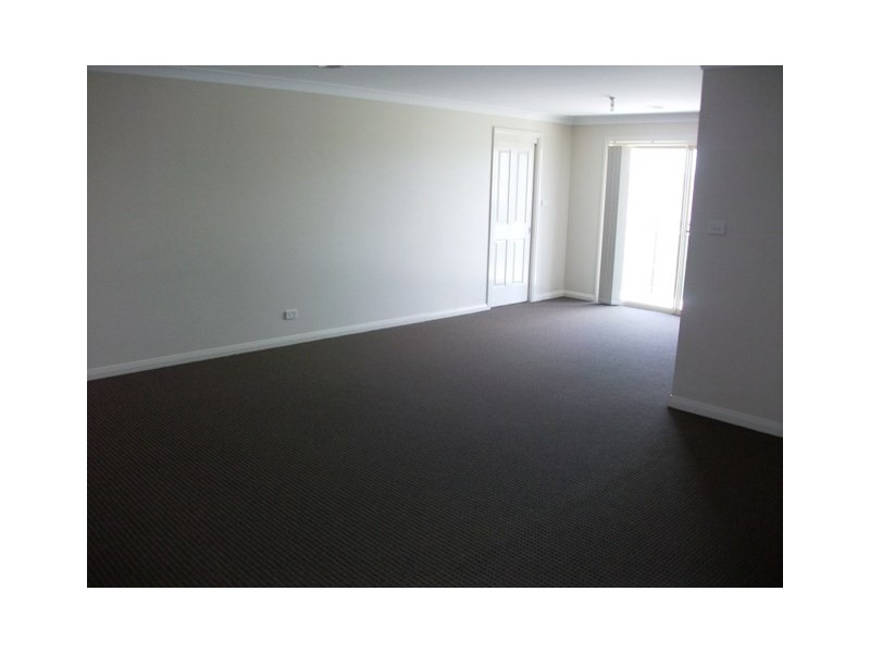 7 Quinlan Run, Orange NSW 2800