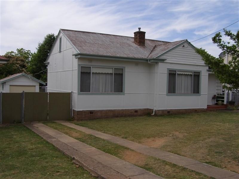 26 Tobruk Crescent, Orange NSW 2800